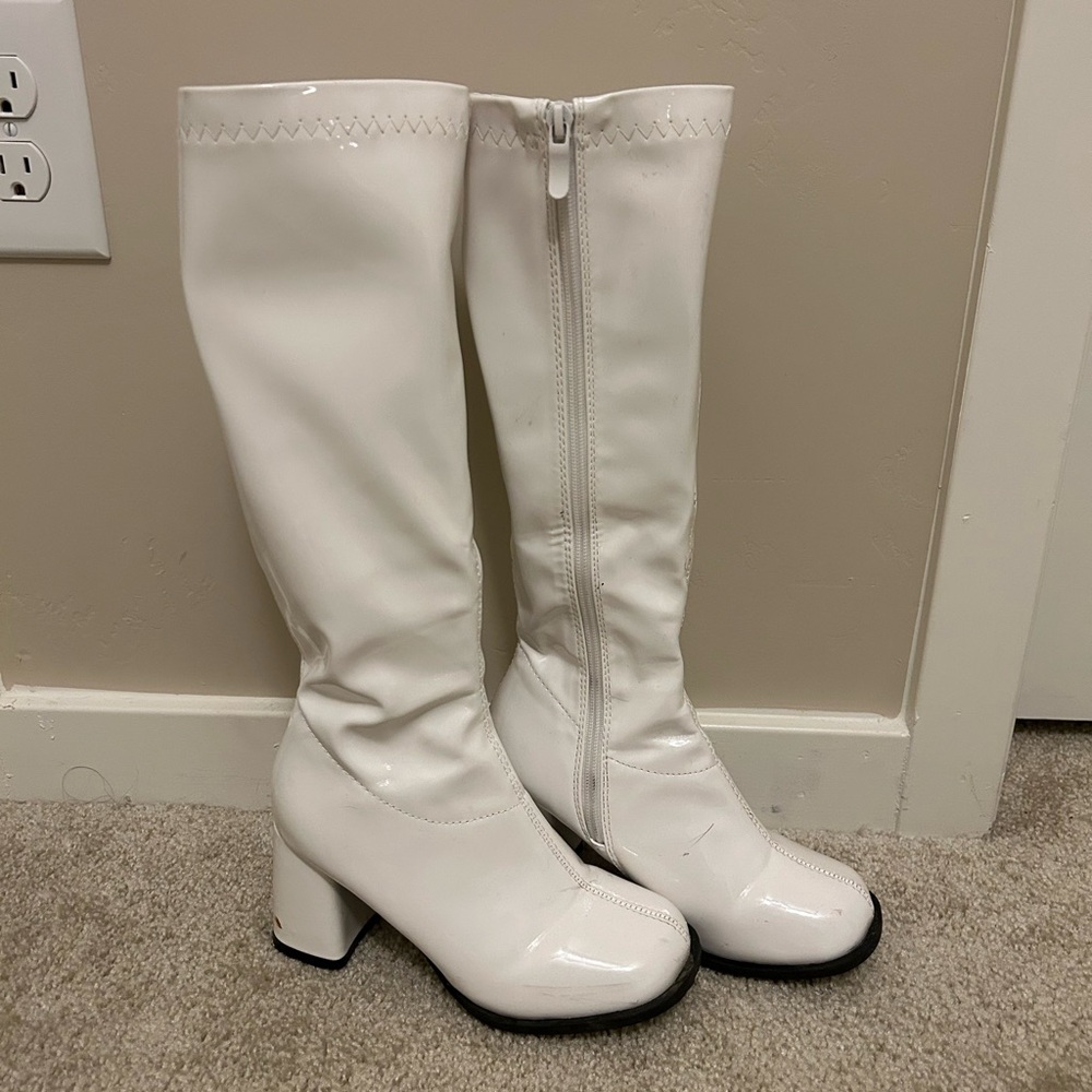 White Knee-High Women's Boots